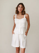 Carregar imagem no visualizador da galeria, Blusa Off White
