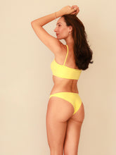 Carregar imagem no visualizador da galeria, Biquíni Malibu + Paraty Amarelo
